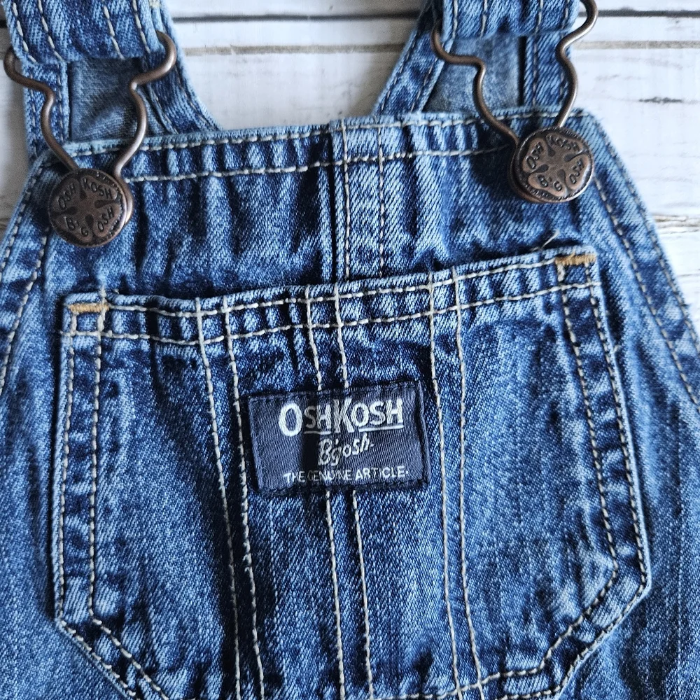 OshKosh B'Gosh Denim Overalls Size‎ 18 Months